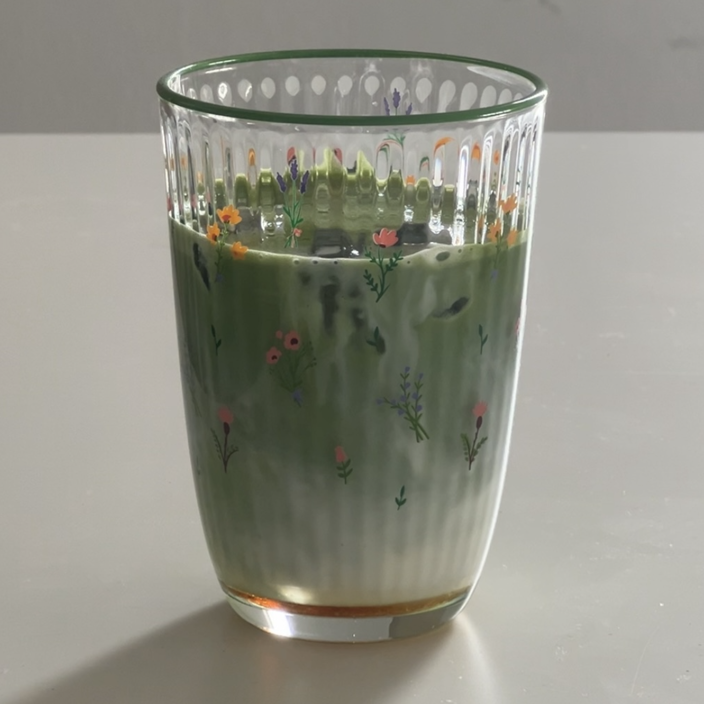 Sounds of water being filled in a cup